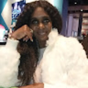 Meet your Posher, Latoya